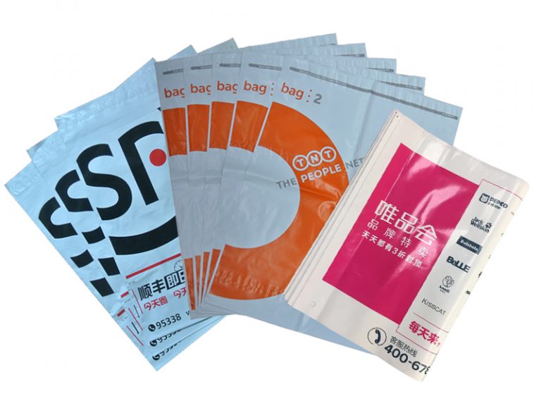 custom poly mailers with logo